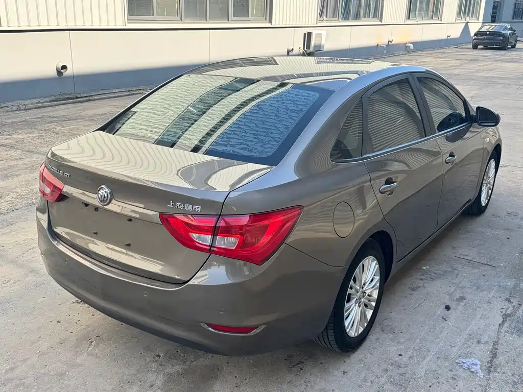 Buick Excelle 2016