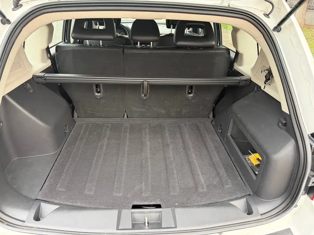 Jeep Compass 2013 — фото 9