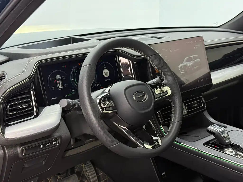 GAC Trumpchi GS8 2022 — фото 15