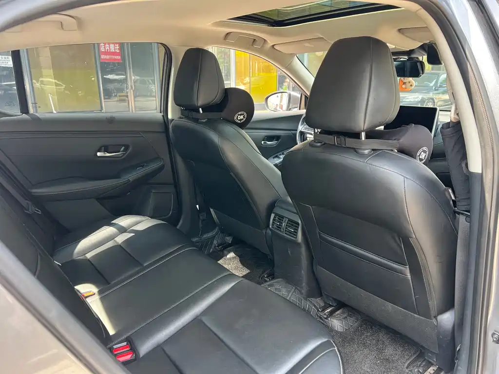 Nissan Sylphy 2019 — фото 10