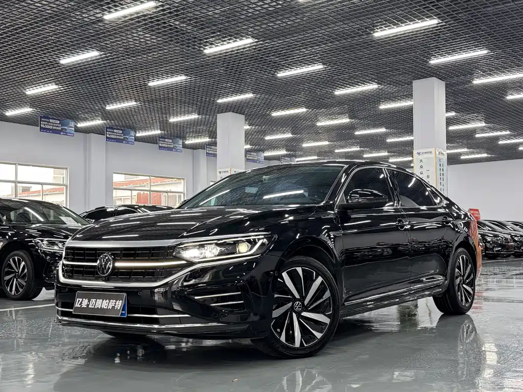 Volkswagen Passat 2024