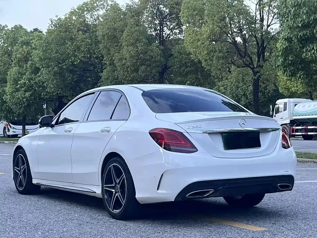 Mercedes-Benz C-Class 2020 — фото 4