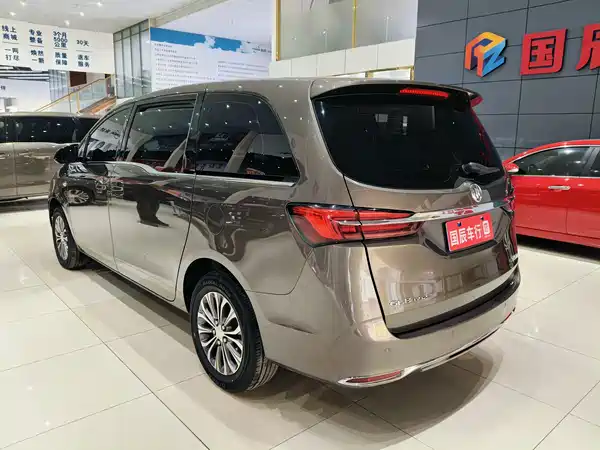 Buick GL8 2022