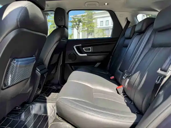 Land Rover Discovery Sport 2017