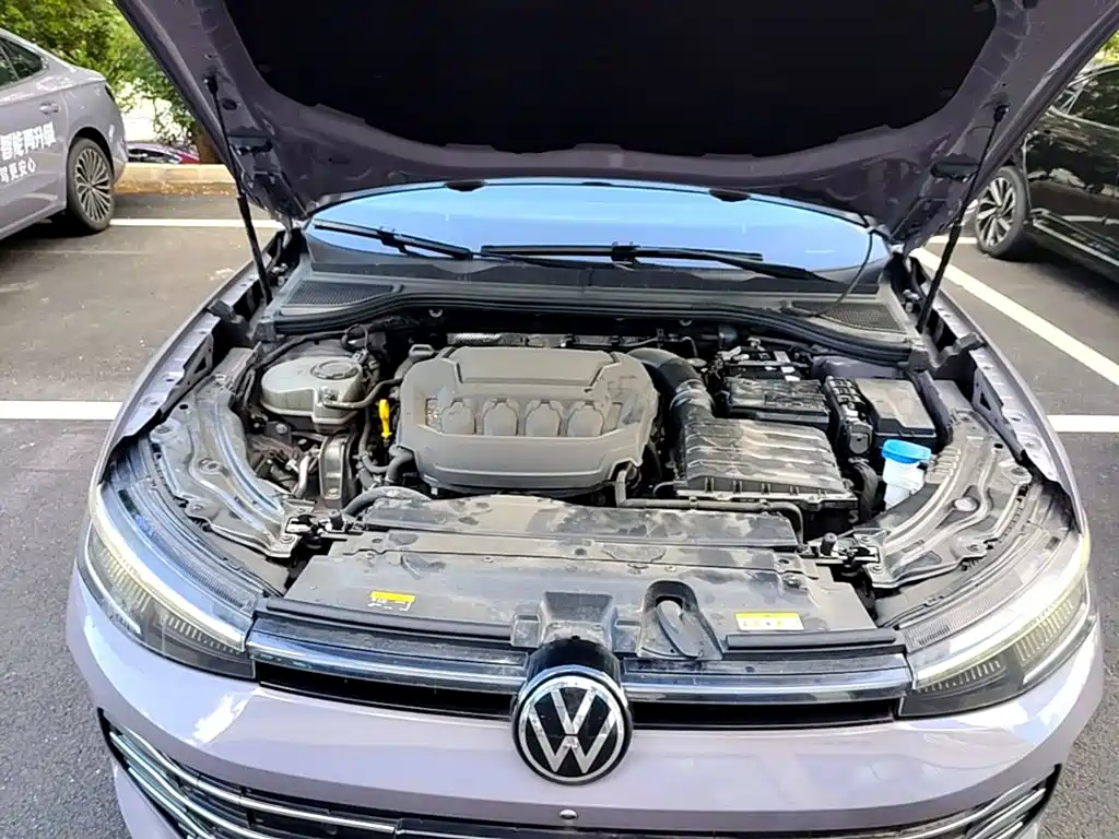Volkswagen Passat 2024 — фото 20