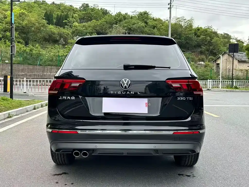 Volkswagen Tiguan L 2021 — фото 9