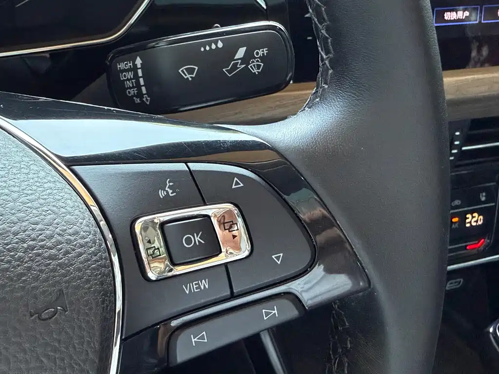 Volkswagen Passat 2021 — фото 14