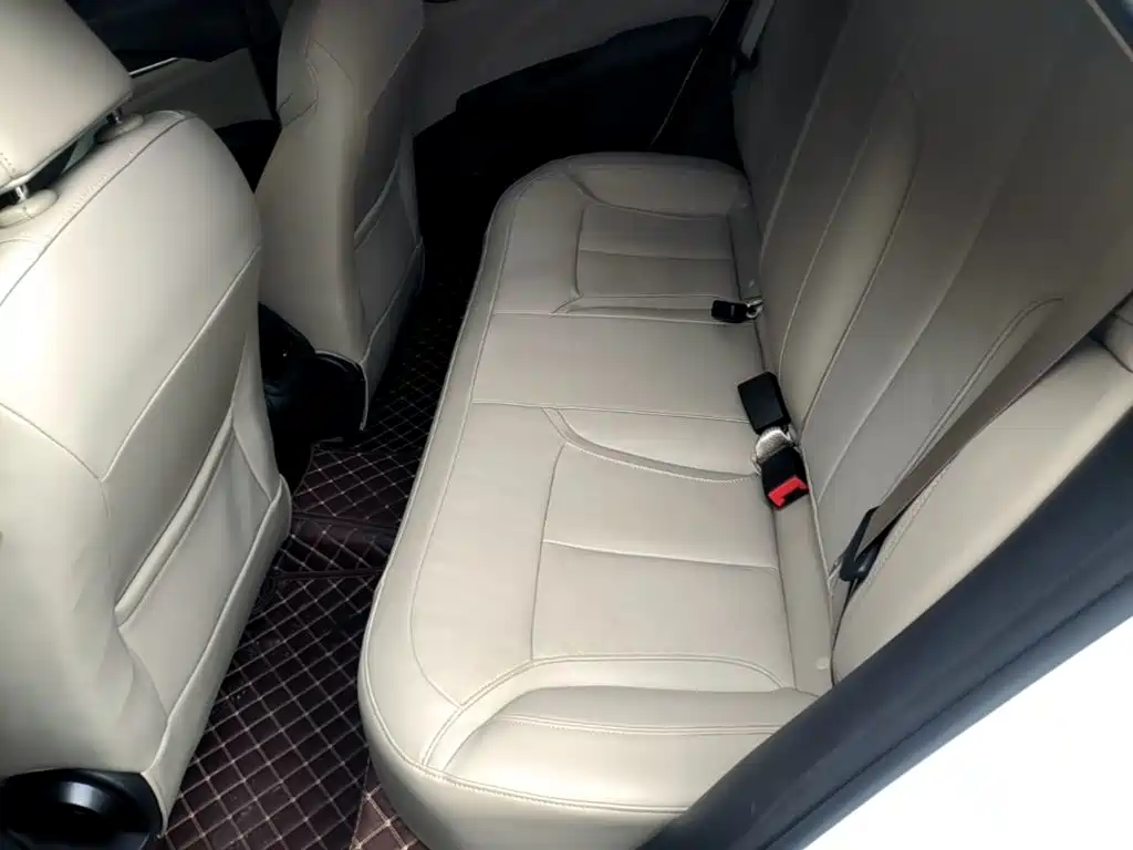 Buick Excelle 2019 — фото 17