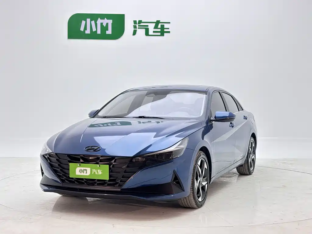 Hyundai Elantra 2022