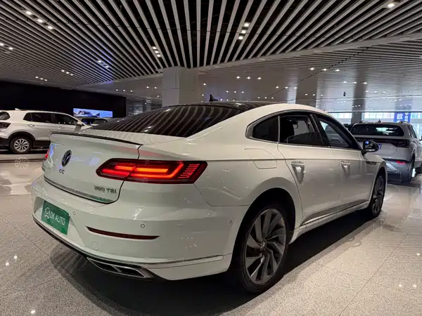 Volkswagen CC 2023