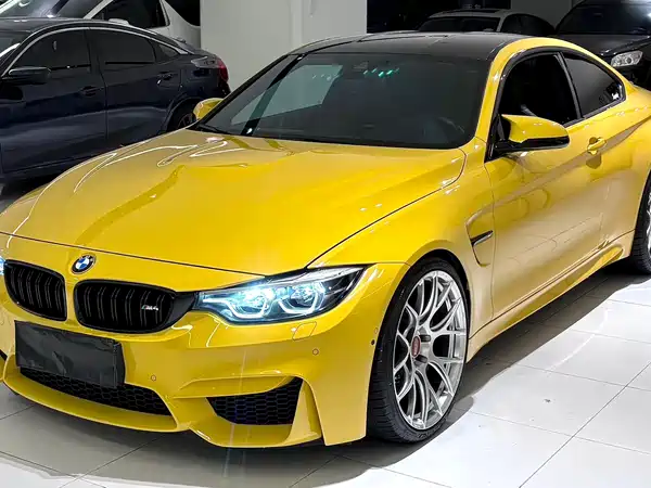 BMW M4 2017