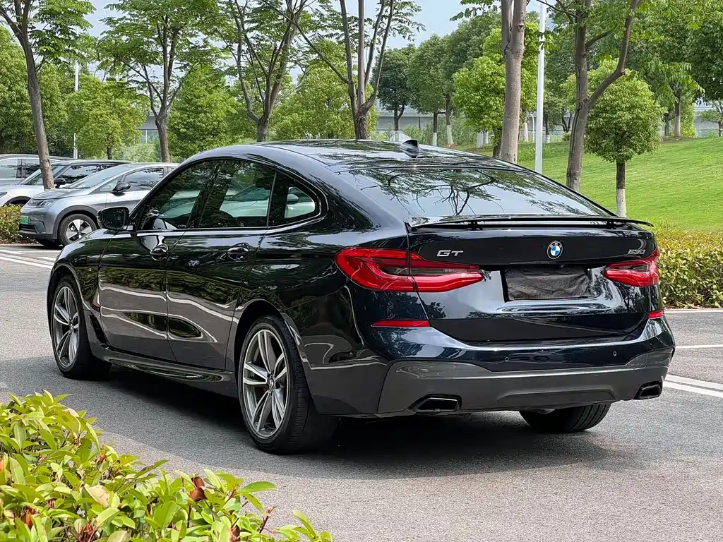 BMW 6 Series GT 2020 — фото 16