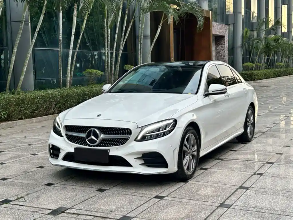 Mercedes-Benz C-Class 2021 — фото 2