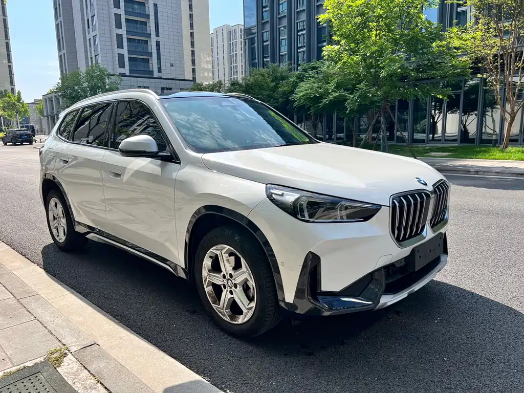 BMW X1 2024 — фото 3