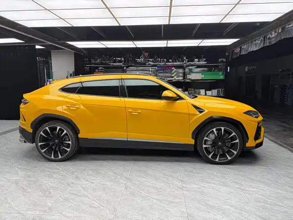 Lamborghini Urus 2019