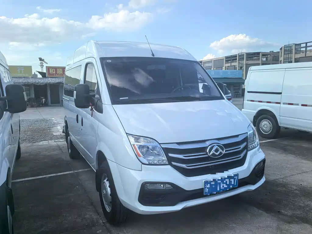 Maxus V80 2024