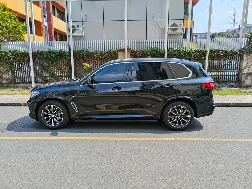 BMW X5 2022 — фото 15
