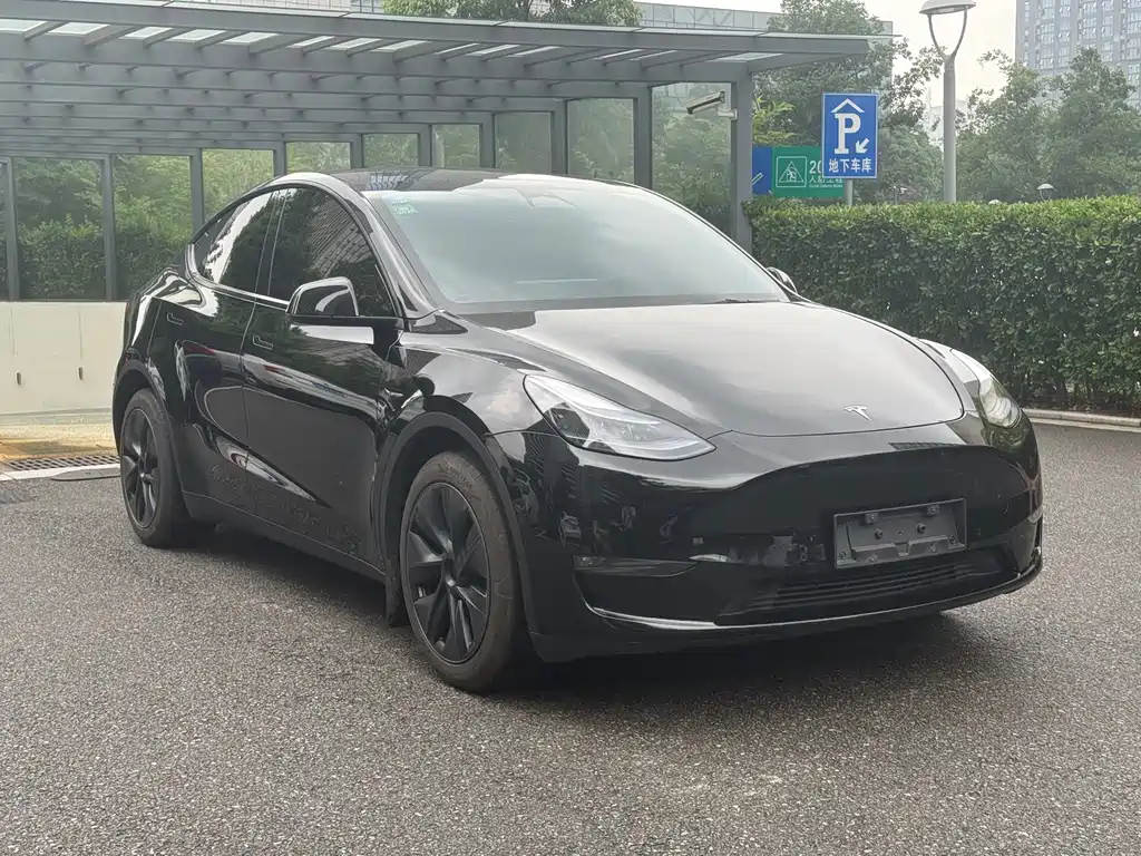 Tesla Model Y 2023 — фото 3