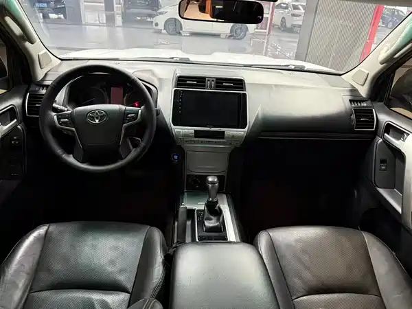 Toyota Prado 2019
