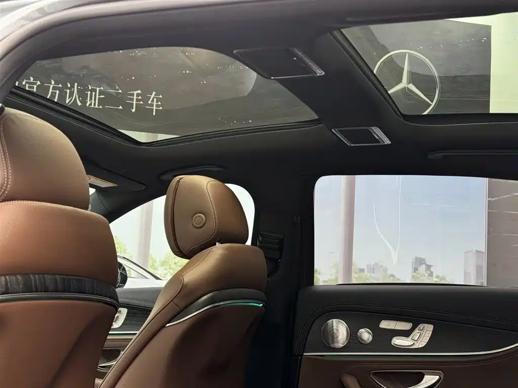 Mercedes-Benz E-Class 2021 — фото 12