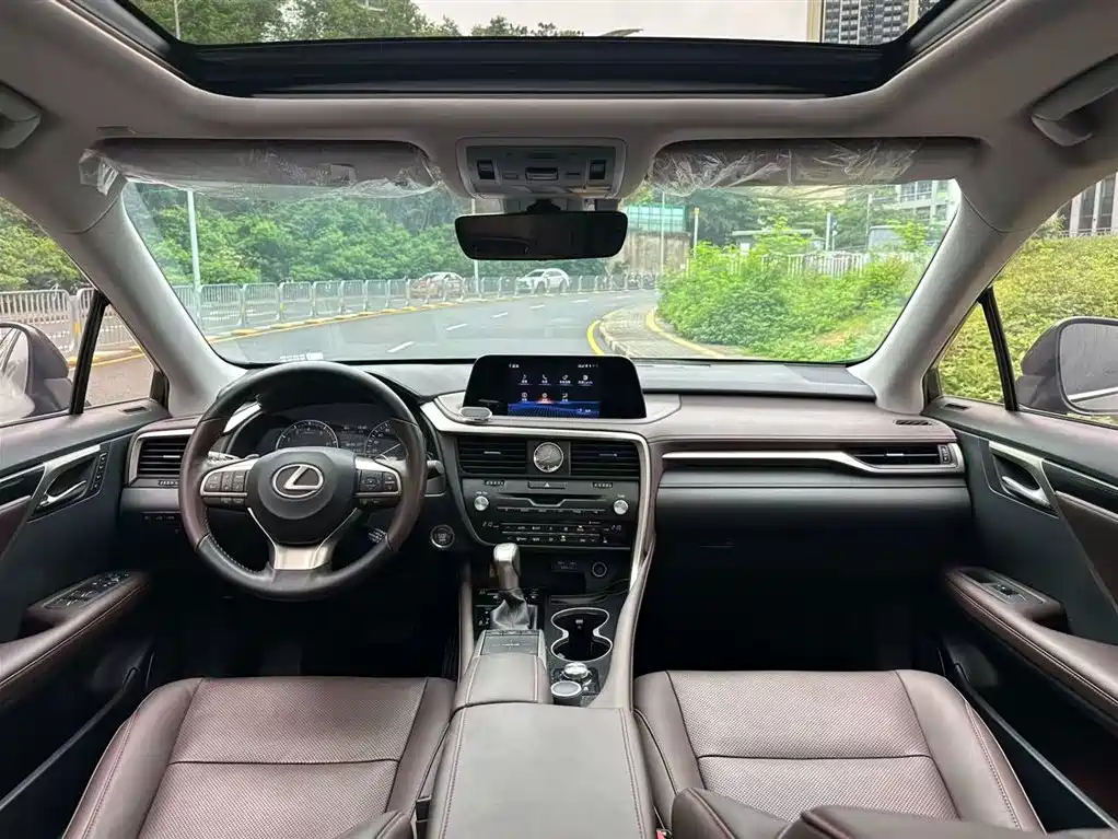 Lexus RX 2022 — фото 11