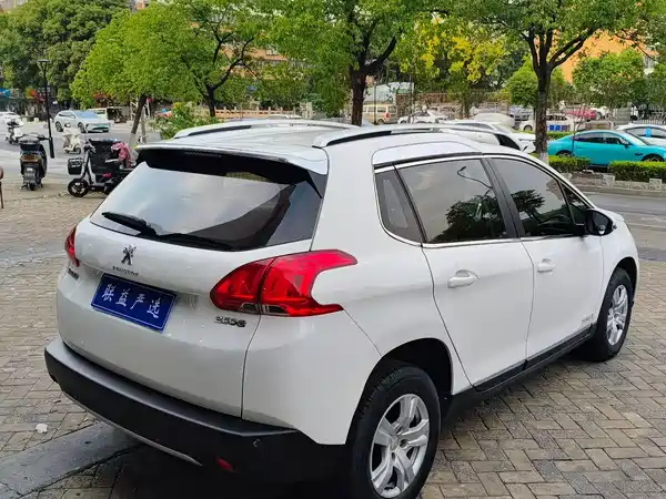 Peugeot 2008 2014