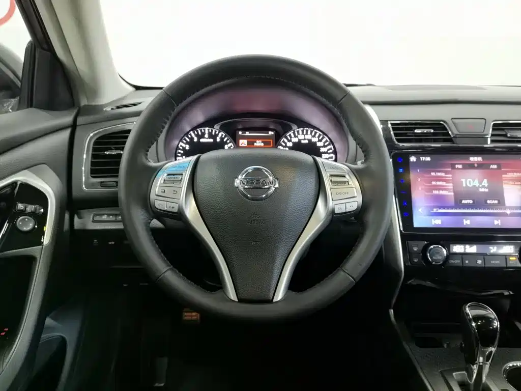 Nissan Teana 2018 — фото 11