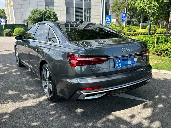 Audi A6L 2023