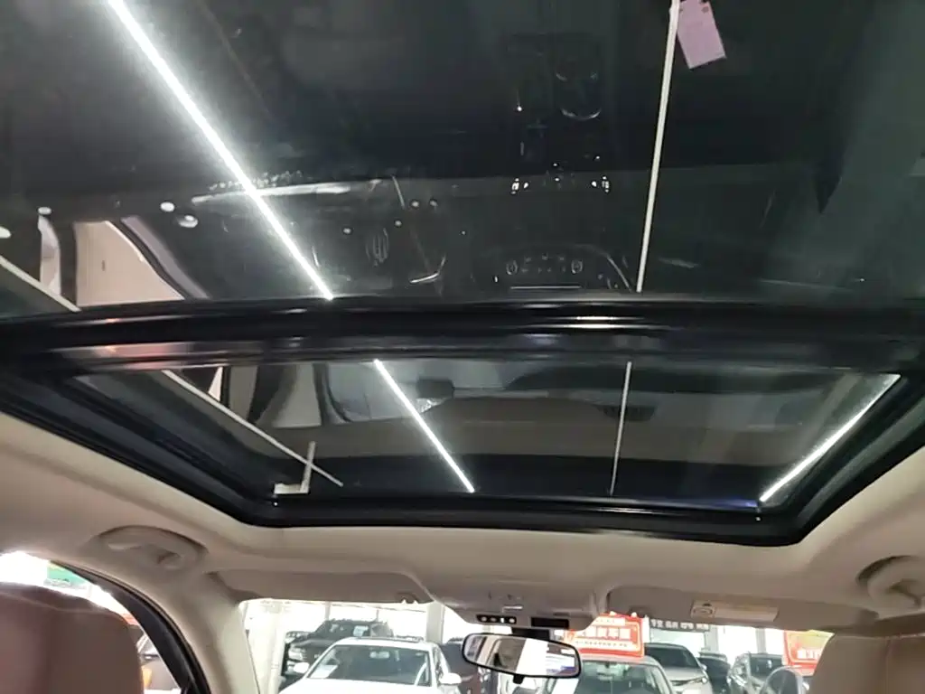 Buick Envision Plus 2018 — фото 18