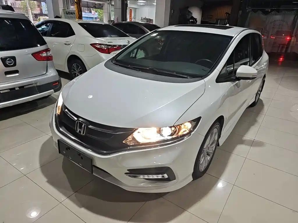 Honda Jade 2019 — фото 1