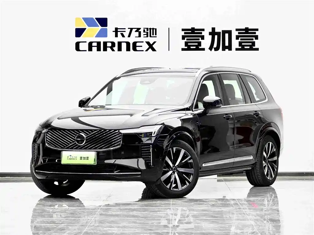Volvo XC90 Plug-In Hybrid 2025 — фото 1