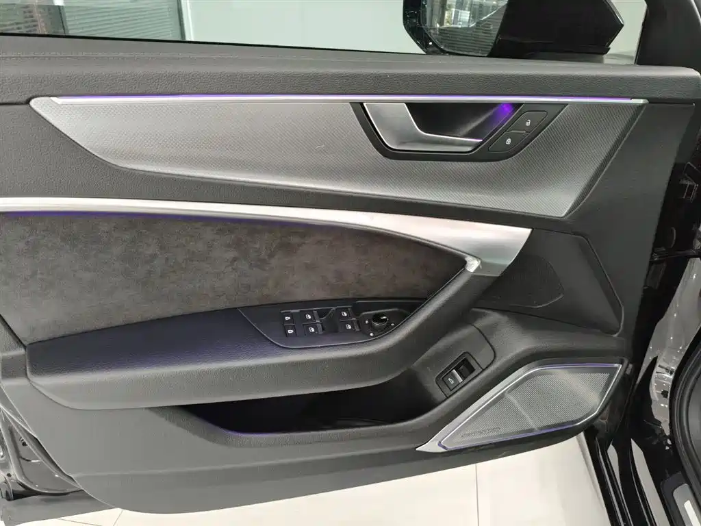 Audi A6L 2019