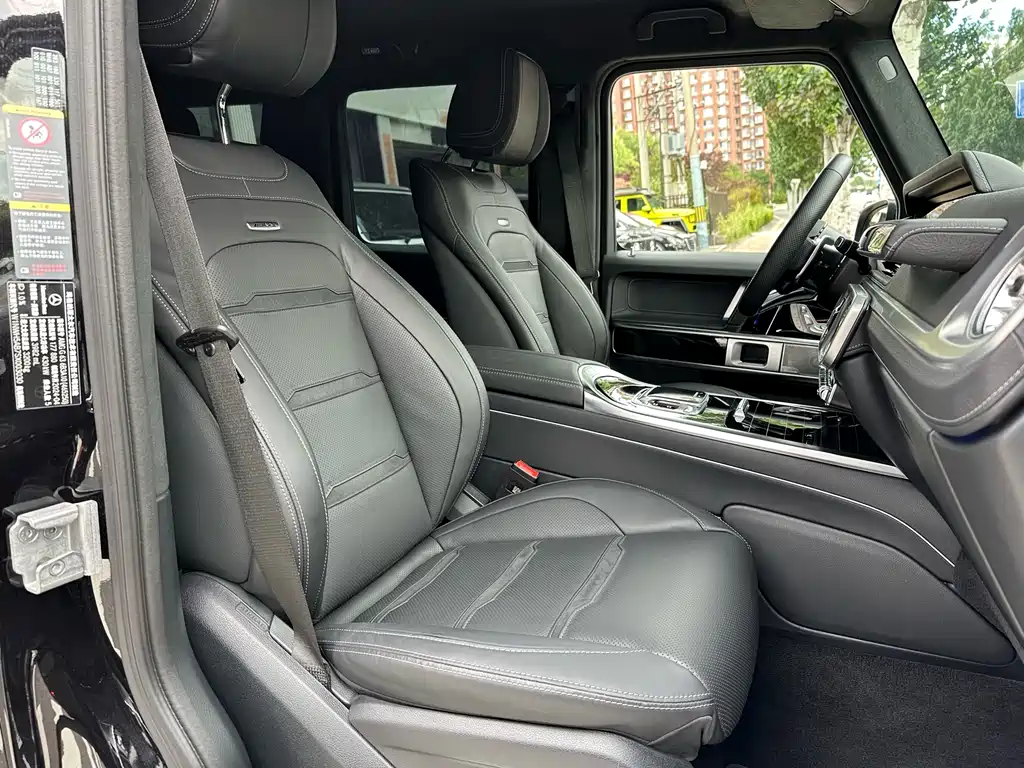 Mercedes-Benz G-Class AMG 2025 — фото 13