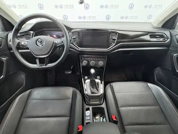 Volkswagen T-Roc 2021