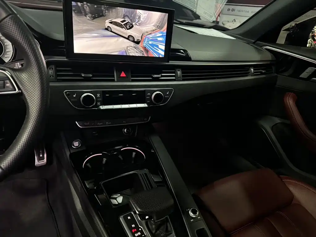 Audi A4L 2024