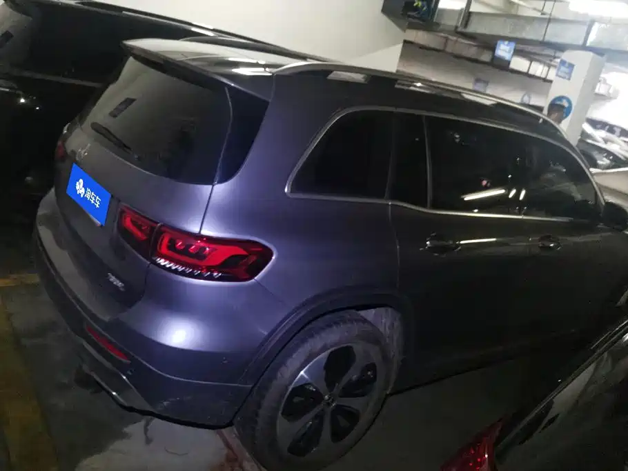 Mercedes-Benz GLB 2023