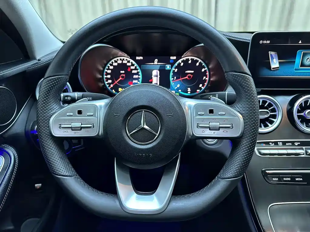 Mercedes-Benz C-Class 2022 — фото 10