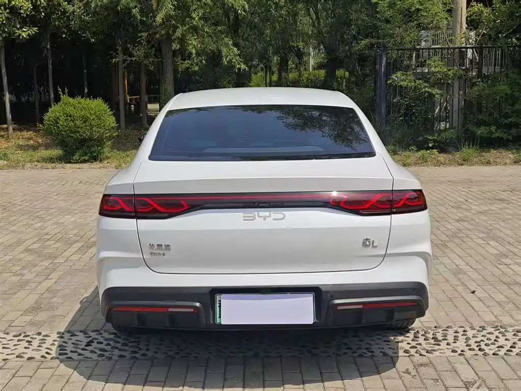 BYD Qin L 2025 — фото 8