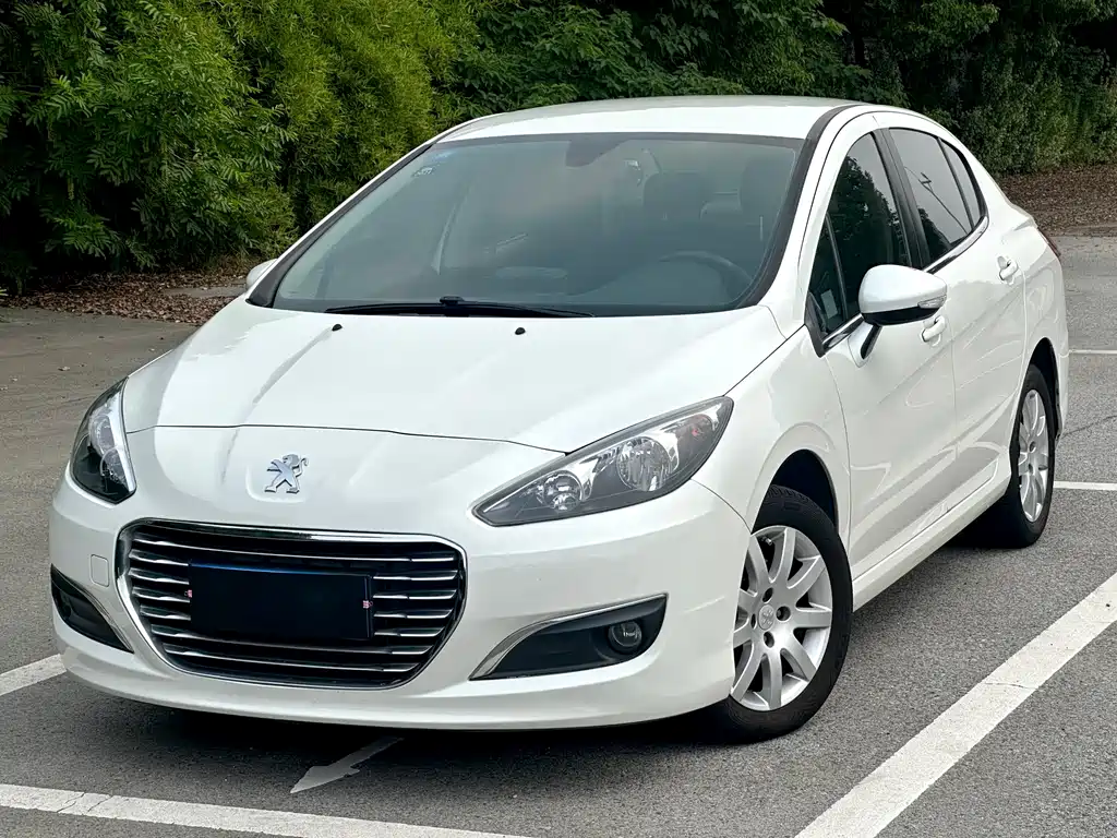 Peugeot 308 2015
