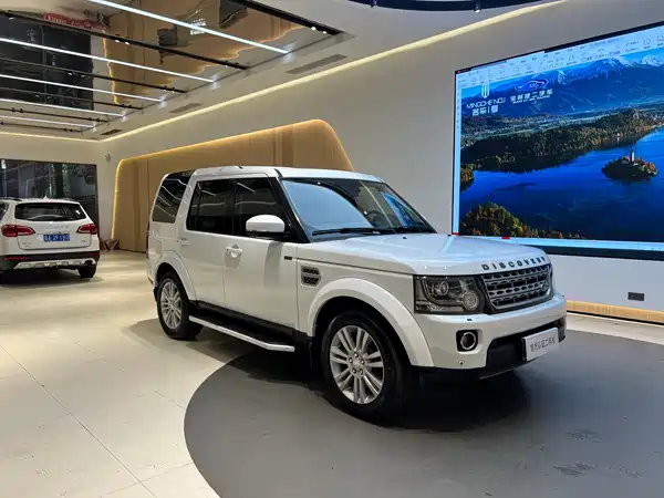 Land Rover Discovery 2015
