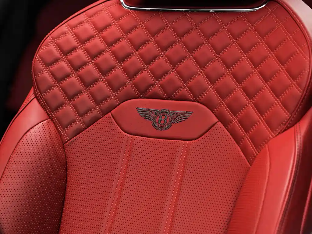 Bentley Bentayga 2021 — фото 6