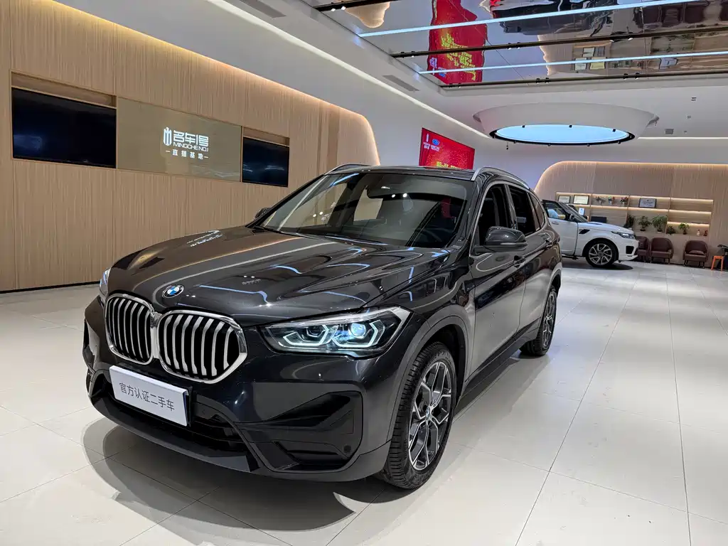 BMW X1 2023 — фото 1