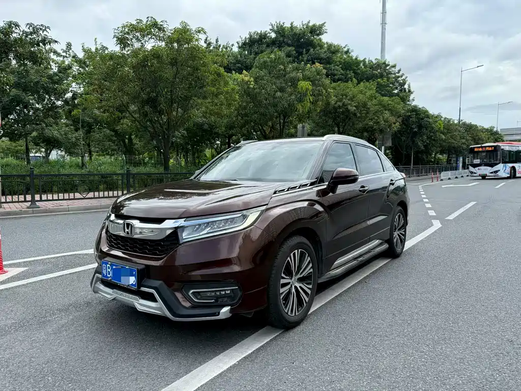 Honda Avancier 2018 — фото 1