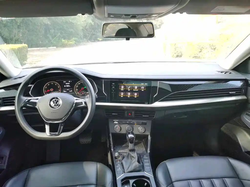 Volkswagen Passat 2021