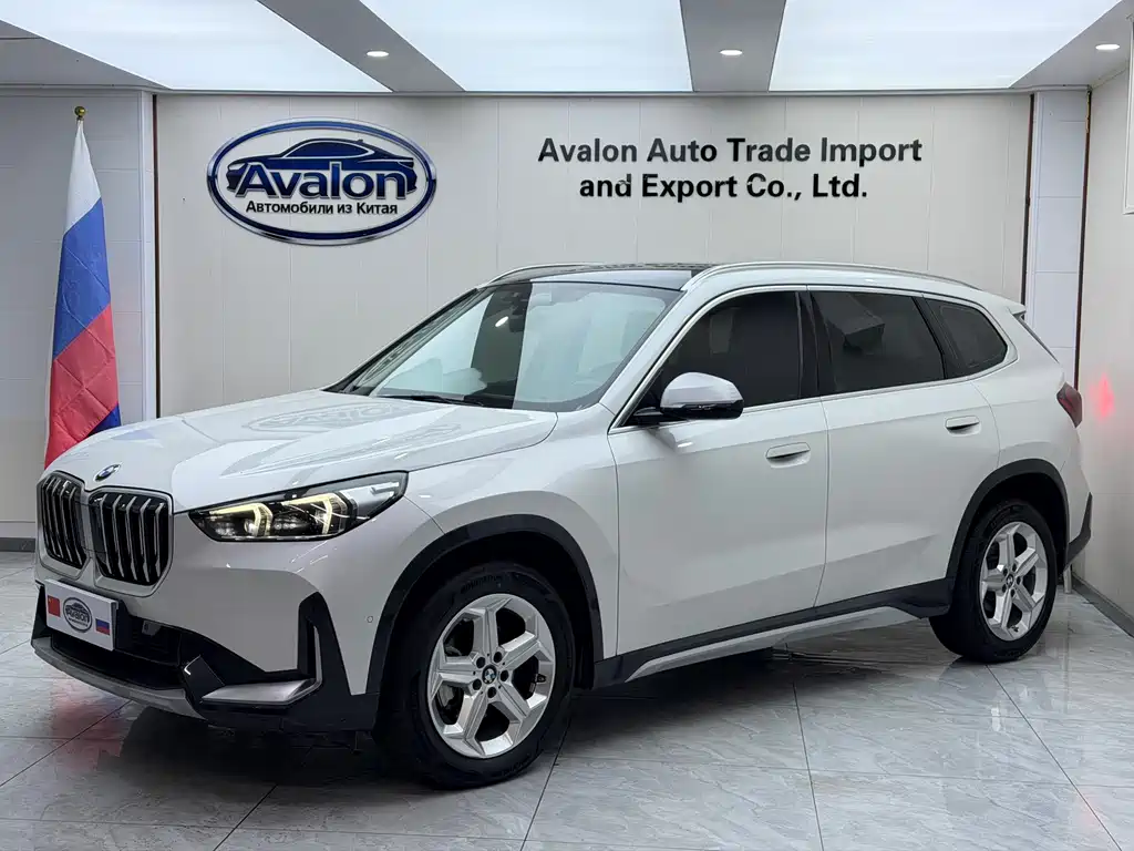 BMW X1 2023 — фото 1