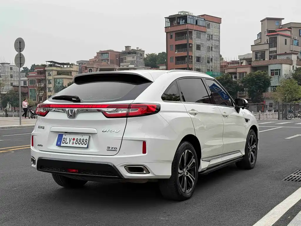 Honda UR-V 2018 — фото 6