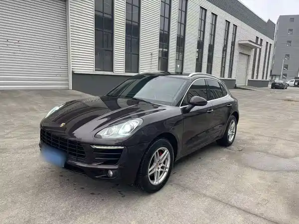 Porsche Macan 2016