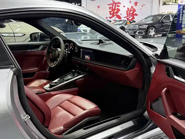 Porsche 911 2022