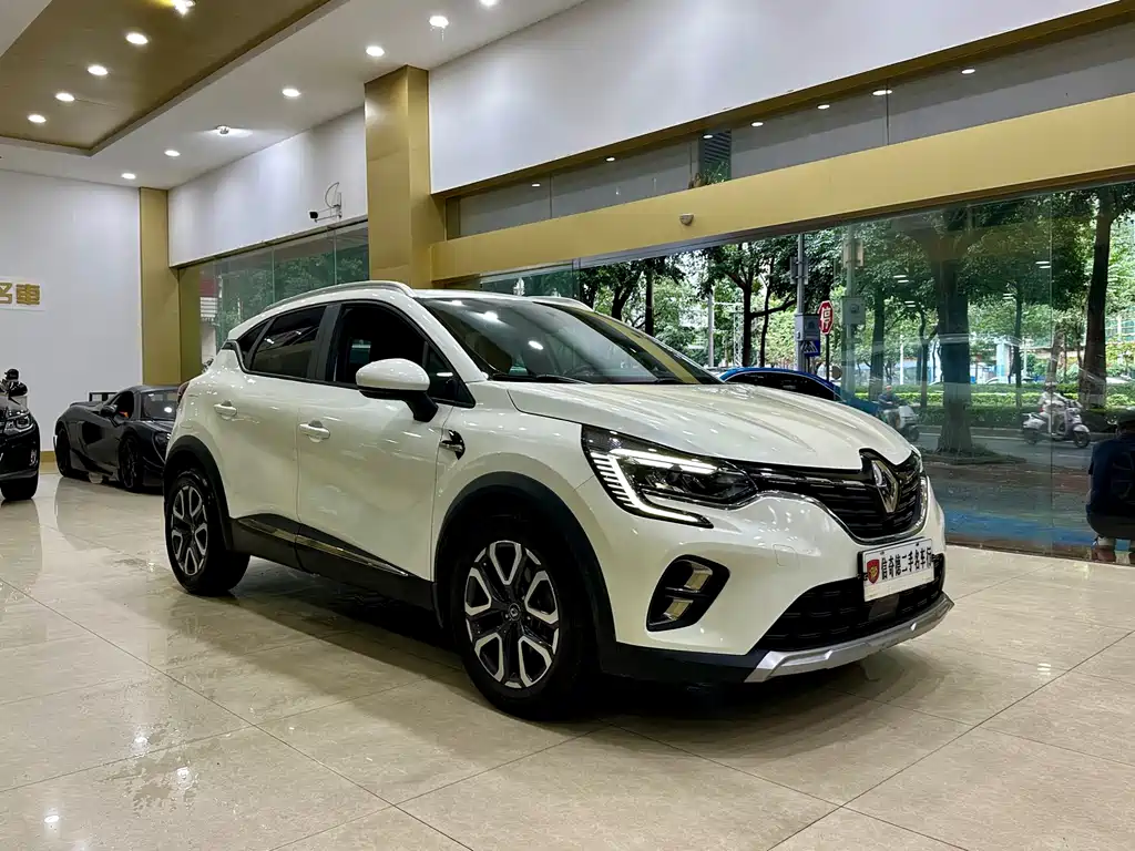 Renault Captur 2019 — фото 6