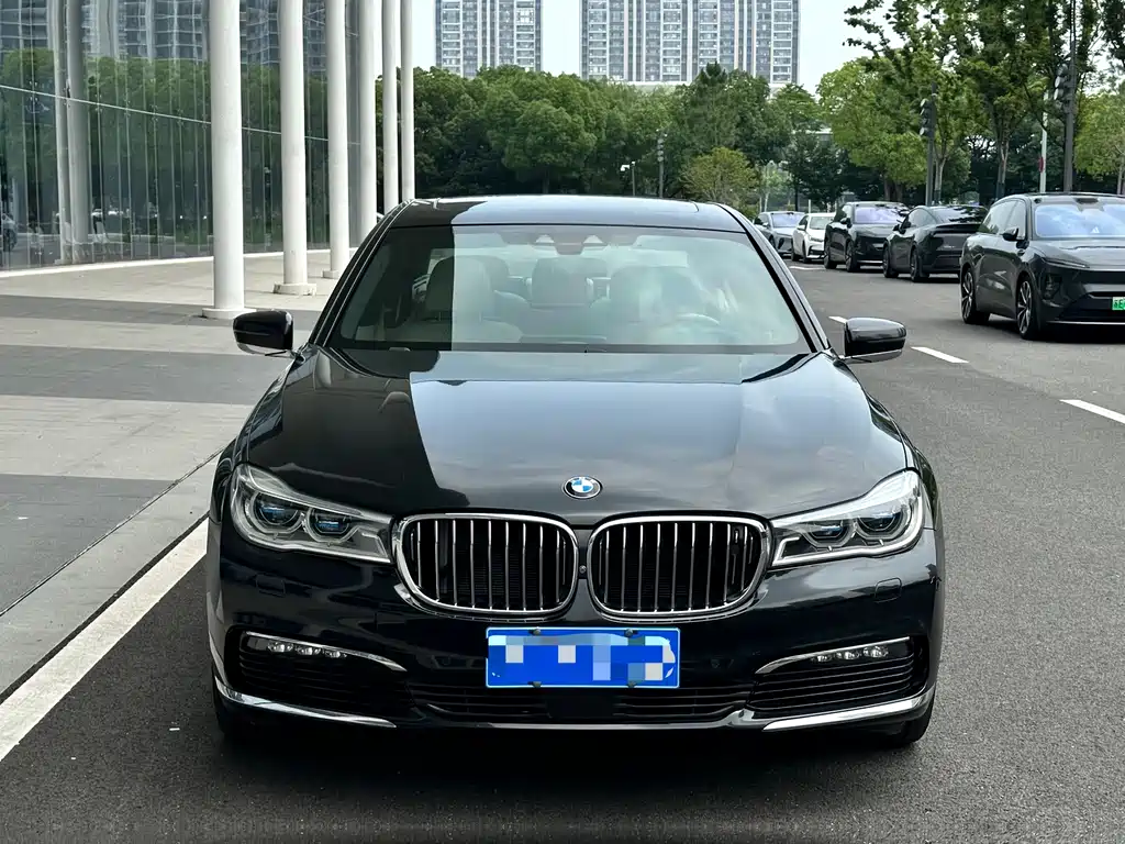 BMW 7 Series 2016